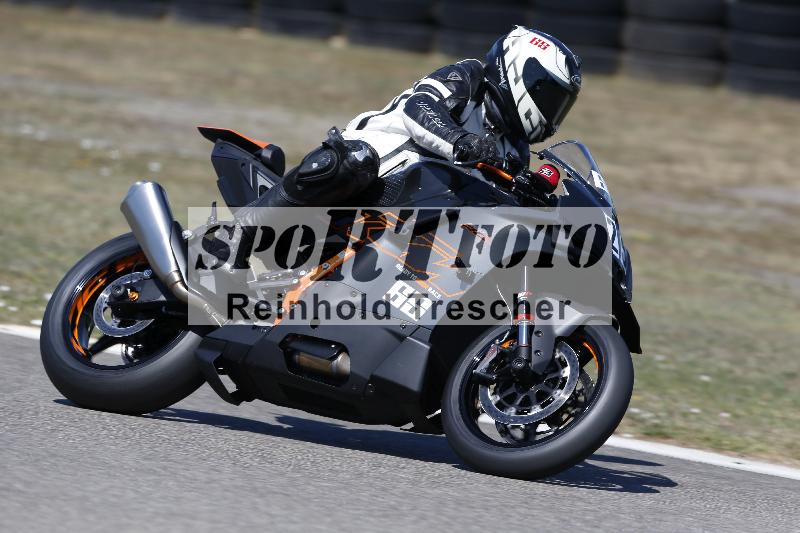 /36 08.08.2026  Pluess Motosport ADR/Freies Fahren/25